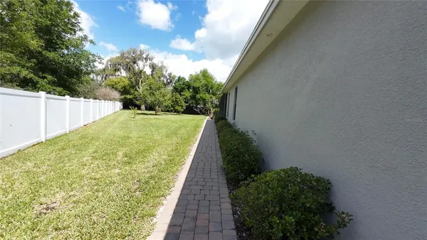 $1,150,000 | 2120 Southern Oaks Lane, Lakeland, FL 33813