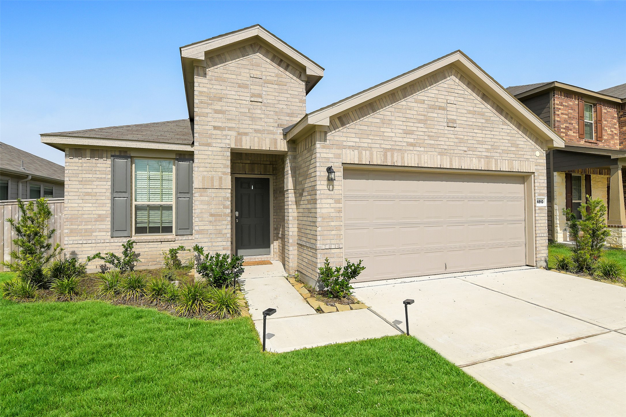 16910 Elm Grove Road Conroe, TX 77302 - Photo 1 of 33