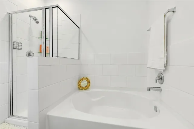 $1,900 | 16910 Elm Grove Road, Conroe, TX 77302