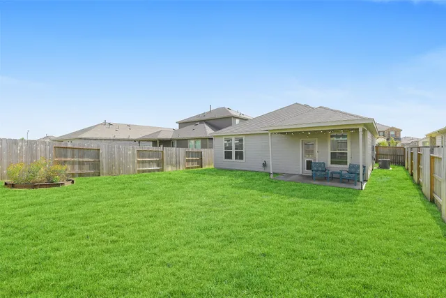 $1,900 | 16910 Elm Grove Road, Conroe, TX 77302