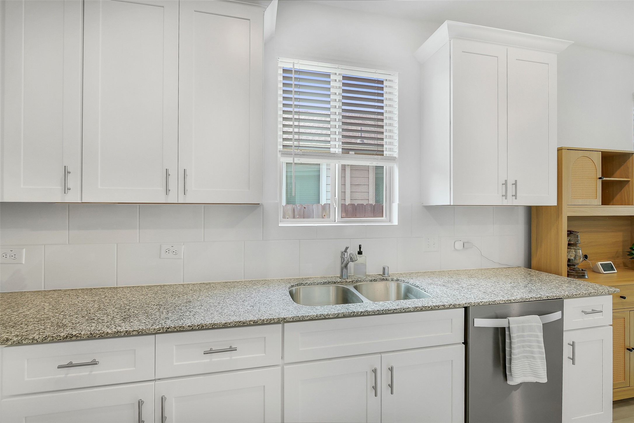 16910 Elm Grove Road Conroe, TX 77302 - Photo 7 of 33