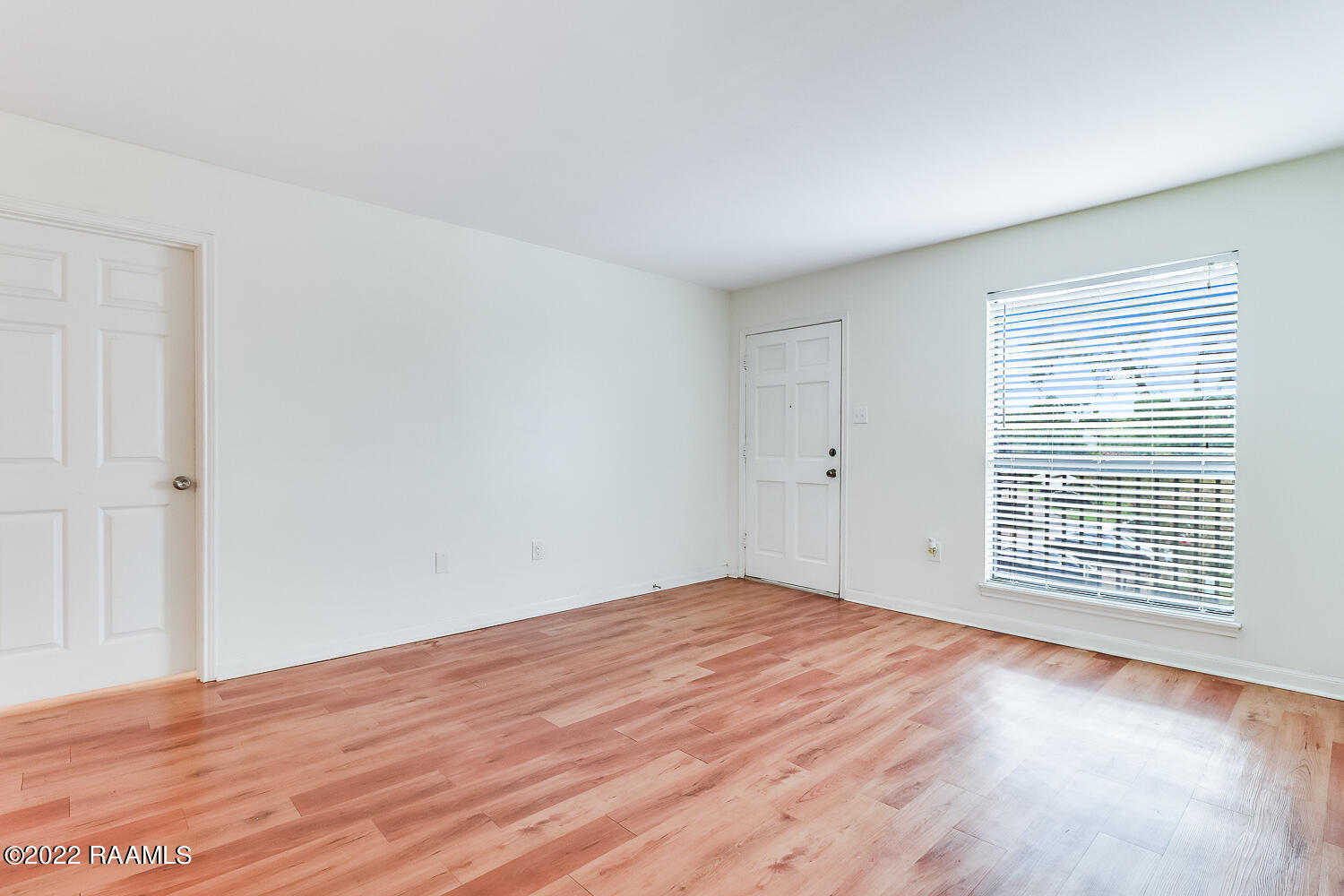 701 South College Road, Unit 217 Lafayette, LA 70503 - Photo 4 of 12 701 S College Road, #217-4