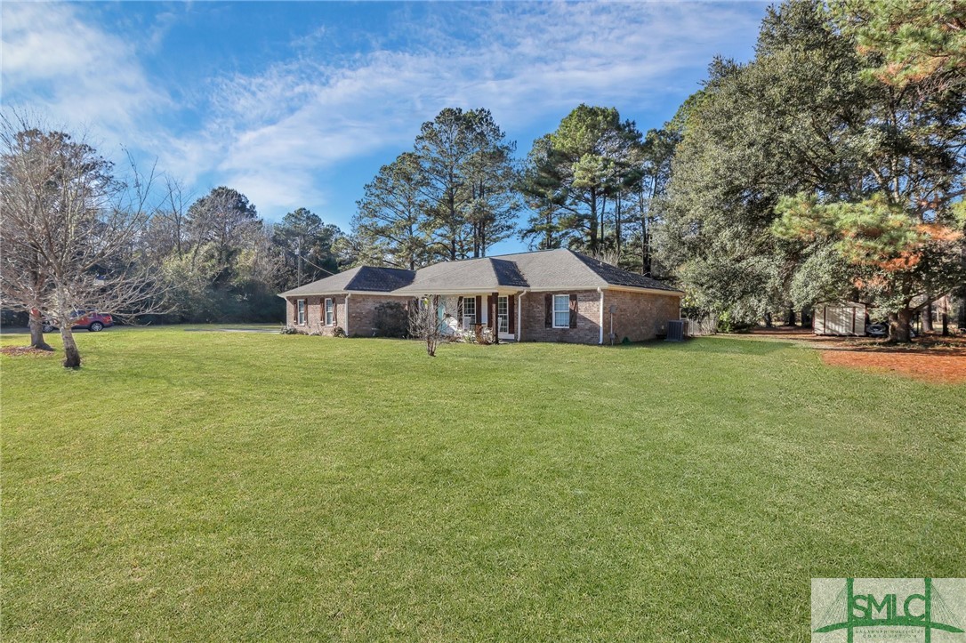 7089 Highway 280 Pembroke, GA 31321 - Photo 2 of 37