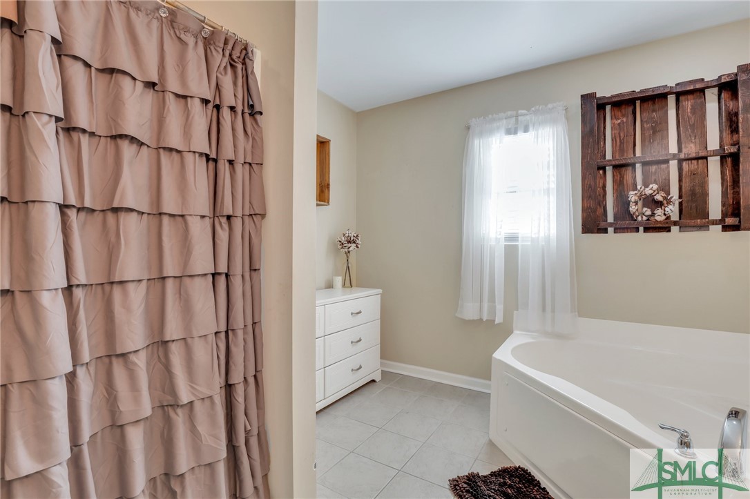 7089 Highway 280 Pembroke, GA 31321 - Photo 25 of 37