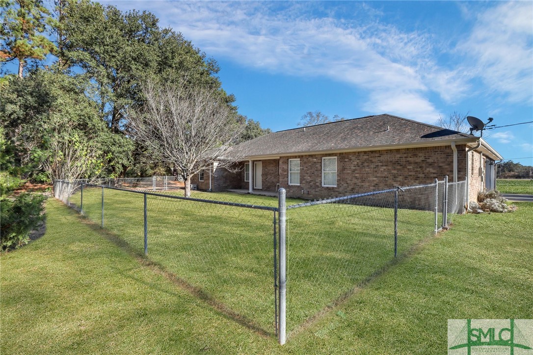 7089 Highway 280 Pembroke, GA 31321 - Photo 26 of 37