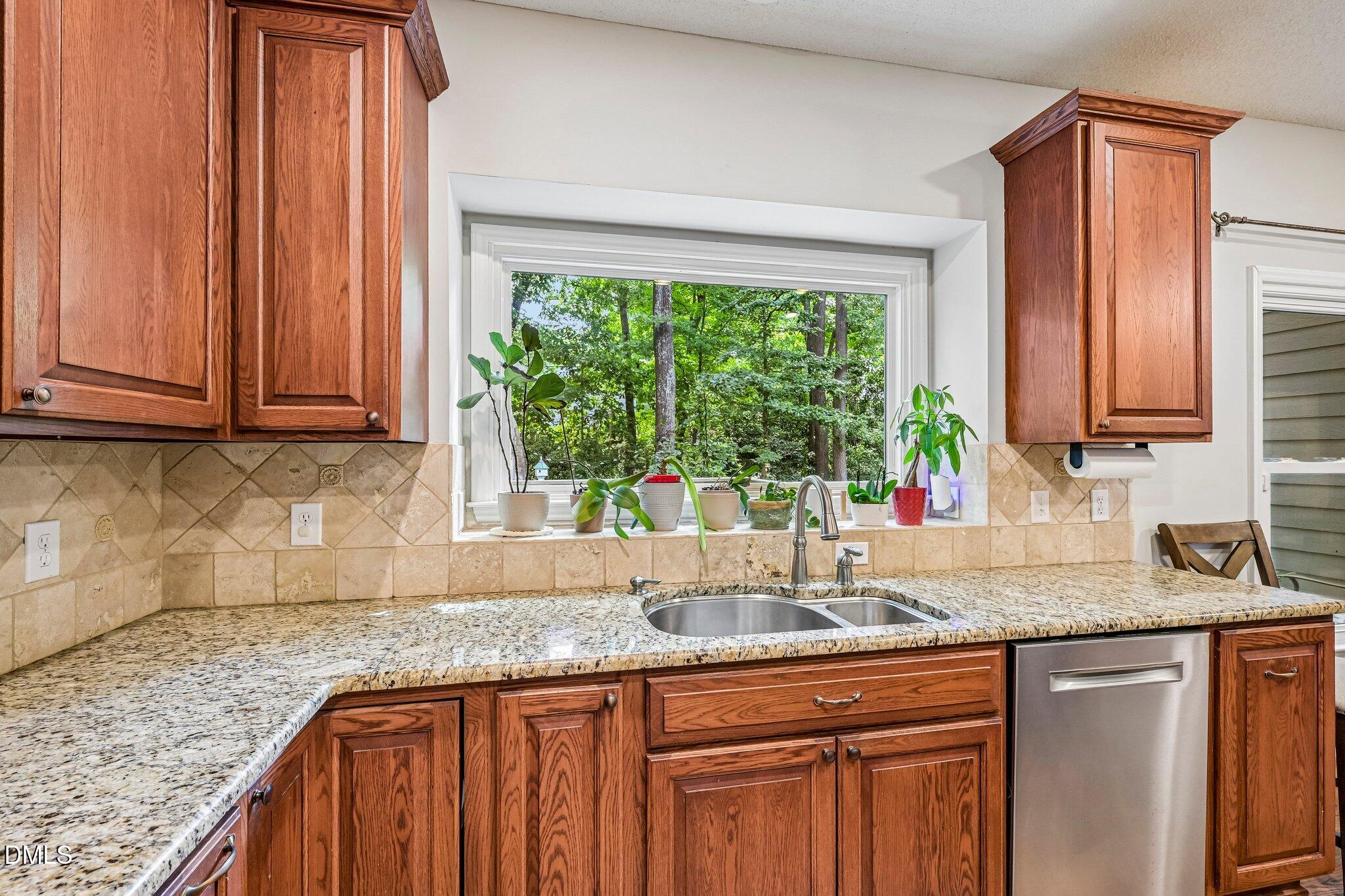 9800 Karcia Court Raleigh, NC 27617 - Photo 13 of 39 25-web-or-mls-Karcia Ct-S1308-025