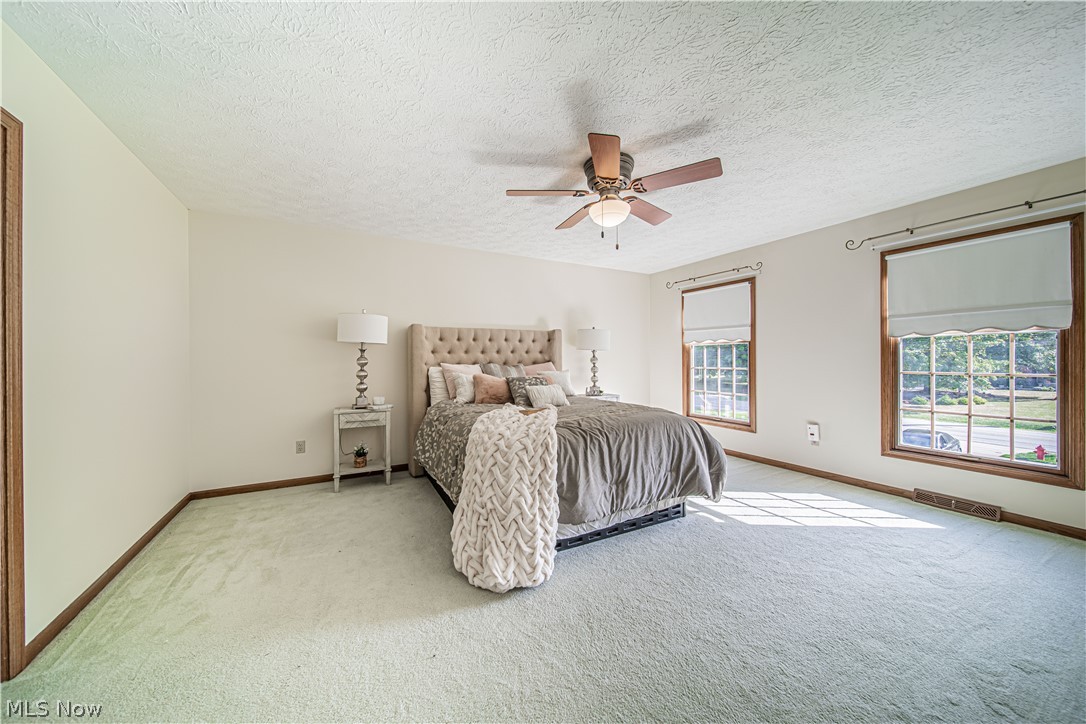 472 Miner Road Highland Heights, OH 44143 - Photo 15 of 35