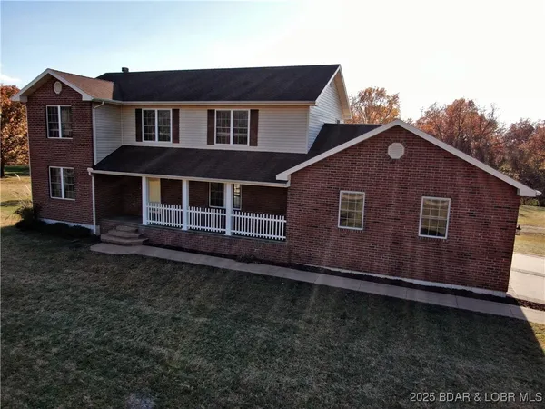 12 Bonnie Drive, Iberia, MO 65486