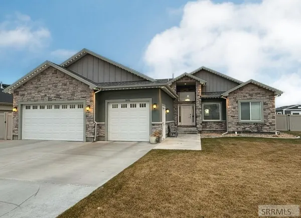 $625,000 | 2835 Spring Gulch Drive, Ammon, ID 83406