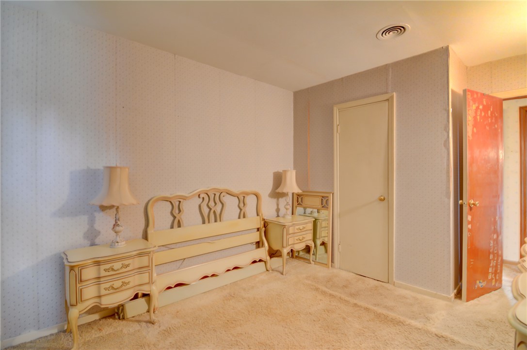2580 Forest Crest Drive Decatur, IL 62521 - Photo 21 of 27 Bedroom 2