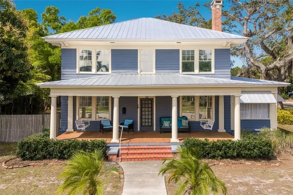 $695,000 | 904 22nd Street West, Bradenton, FL 34205