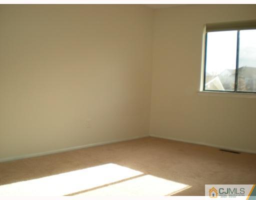 5206 Hana Road Edison, NJ 08817 - Photo 8 of 10