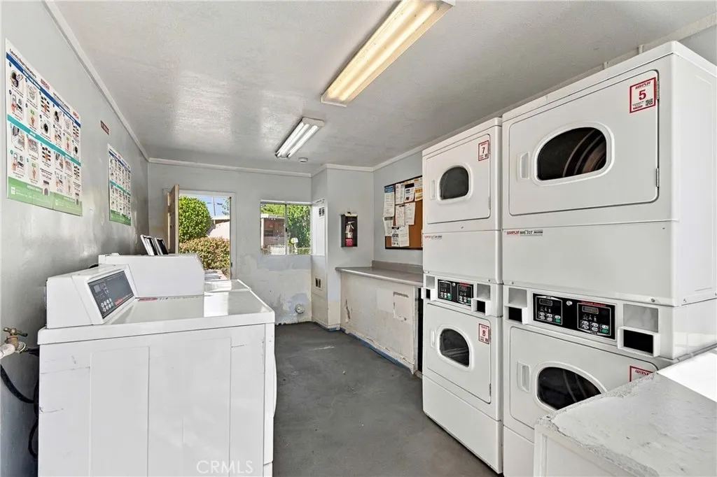 5925 Mission Riverside Ca, Unit 15 Riverside, CA 92509 - Photo 22 of 22 Gallery Image 22
