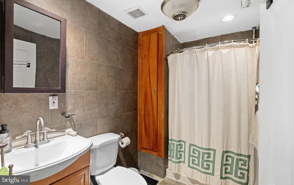 $3,200 | 308 East Miner Street, West Chester, PA 19382