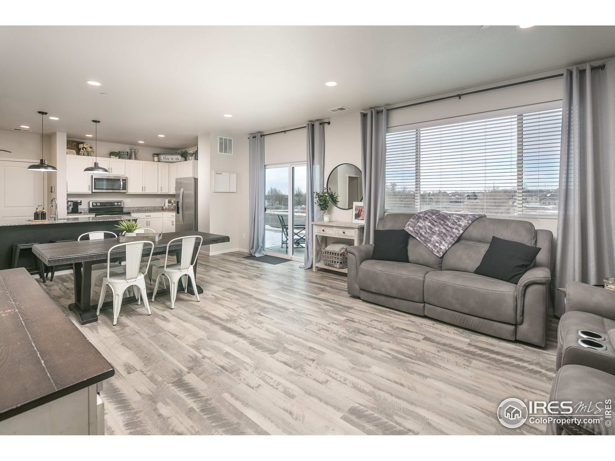 6603 4th St Road, Unit 6 Greeley, CO 80634 - Photo 5 of 25 Gallery Image 5