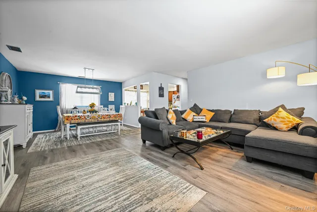 $1,199,000 | 3993 Fulton Avenue, Seaford, NY 11783