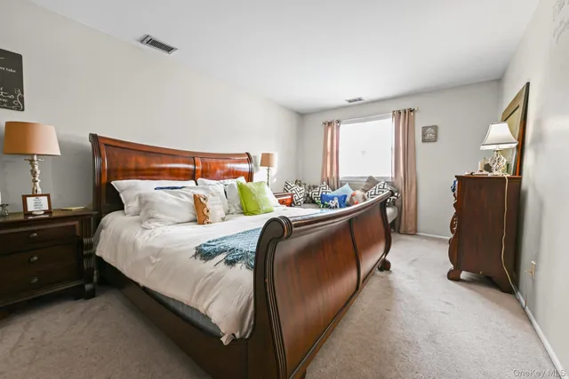 $1,199,000 | 3993 Fulton Avenue, Seaford, NY 11783