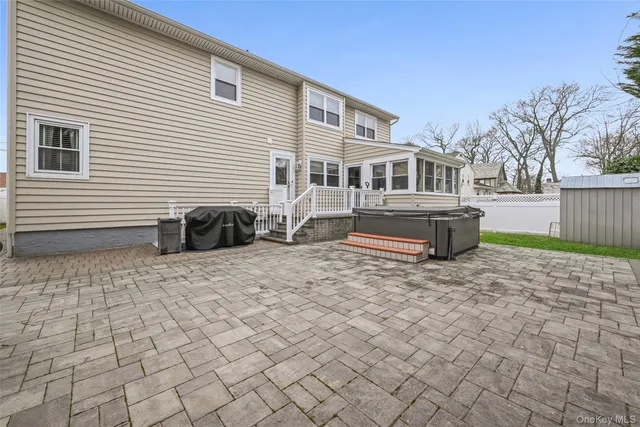 $1,199,000 | 3993 Fulton Avenue, Seaford, NY 11783