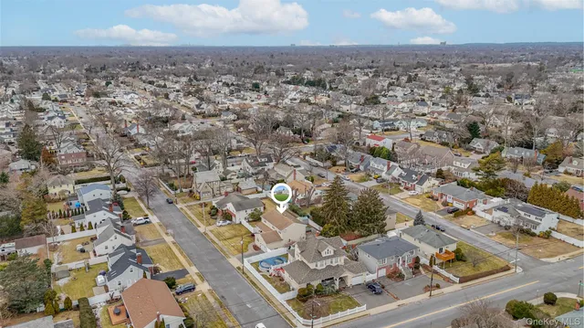 $1,199,000 | 3993 Fulton Avenue, Seaford, NY 11783