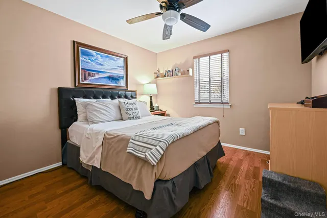 $1,199,000 | 3993 Fulton Avenue, Seaford, NY 11783