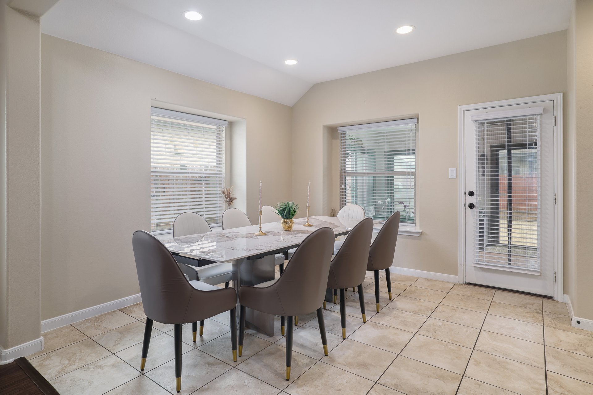 2524 Muzzie Lane Leander, TX 78641 - Photo 11 of 40