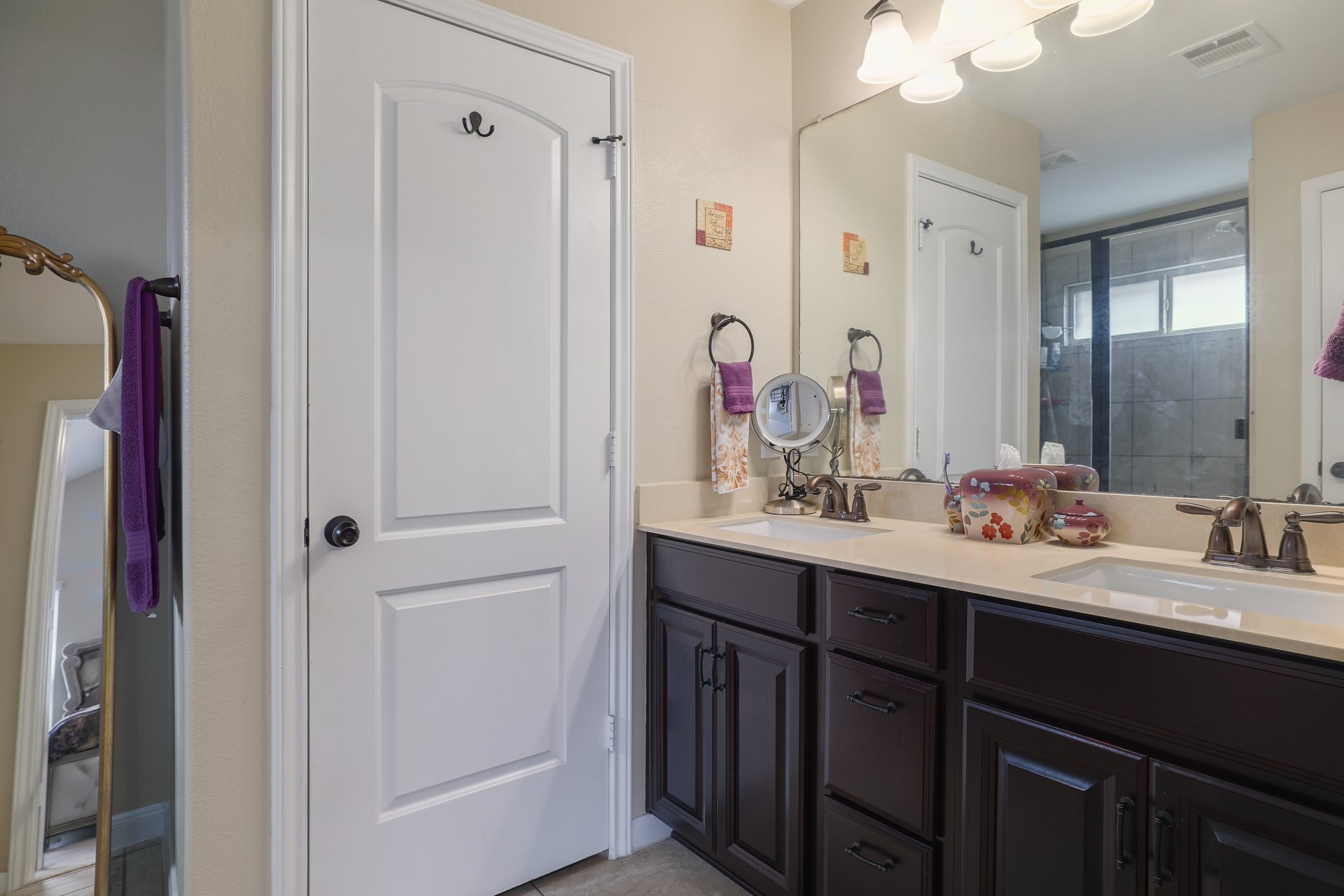 2524 Muzzie Lane Leander, TX 78641 - Photo 17 of 40 Master bathroom