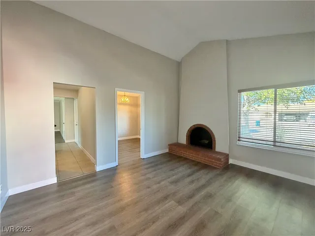 $1,825 | 6401 Waterthrush Way, Las Vegas, NV 89103