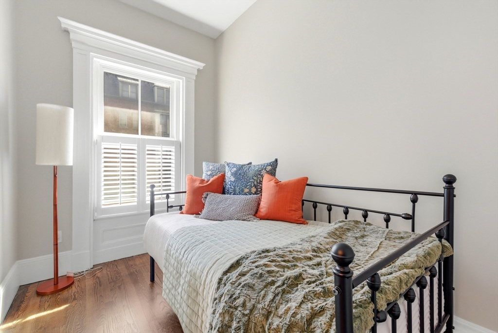 505 Shawmut Avenue, Unit 2 Boston, MA 02118 - Photo 17 of 32