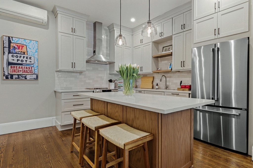 505 Shawmut Avenue, Unit 2 Boston, MA 02118 - Photo 7 of 32