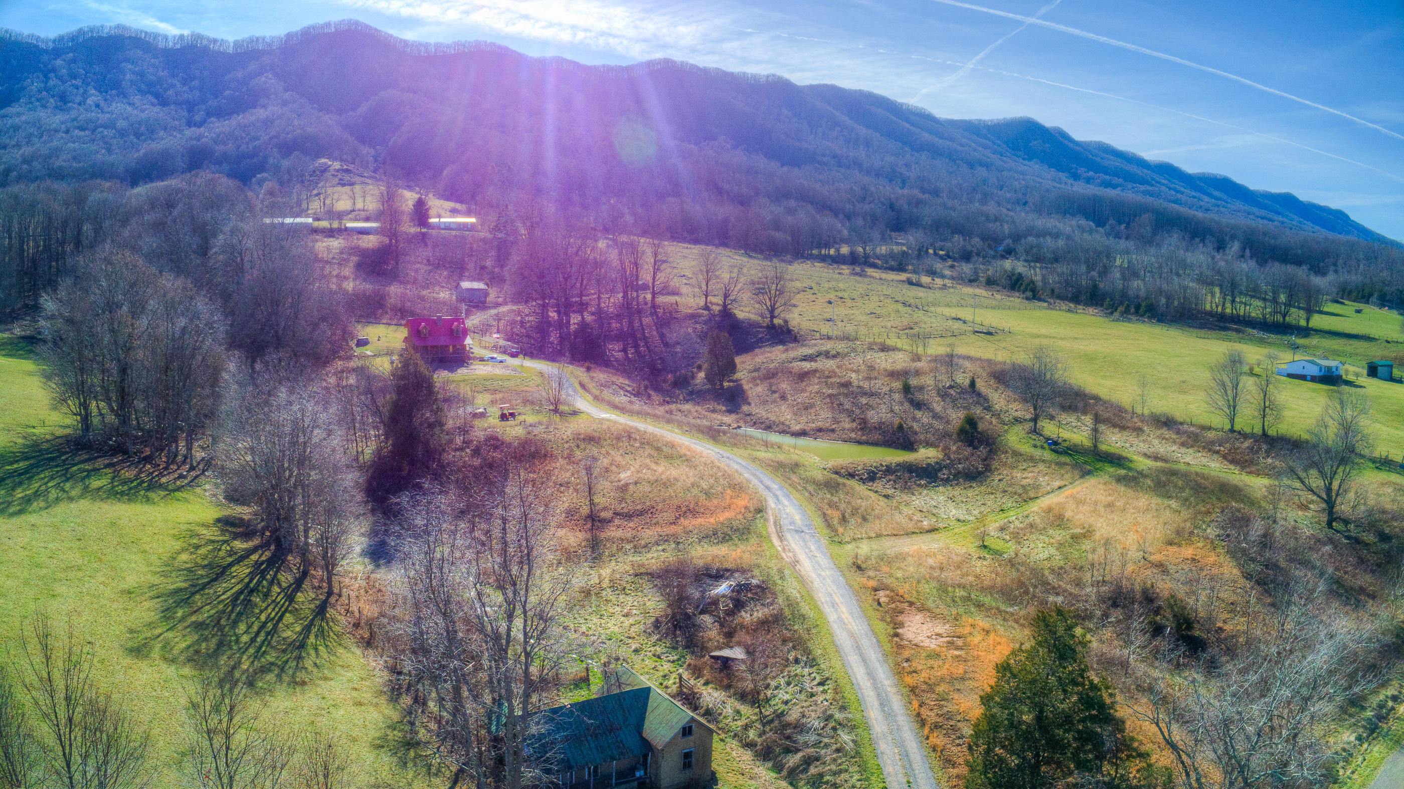 5076 Green Valley Road Lebanon, VA 24266 - Photo 41 of 57 Aerial