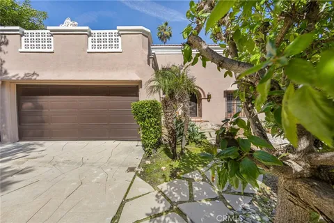 $3,200,000 | 3653 Shannon Road, Los Angeles, CA 90027
