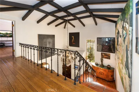 $3,200,000 | 3653 Shannon Road, Los Angeles, CA 90027