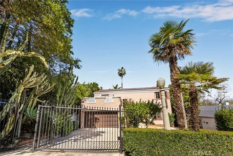 $3,200,000 | 3653 Shannon Road, Los Angeles, CA 90027