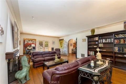 $3,200,000 | 3653 Shannon Road, Los Angeles, CA 90027