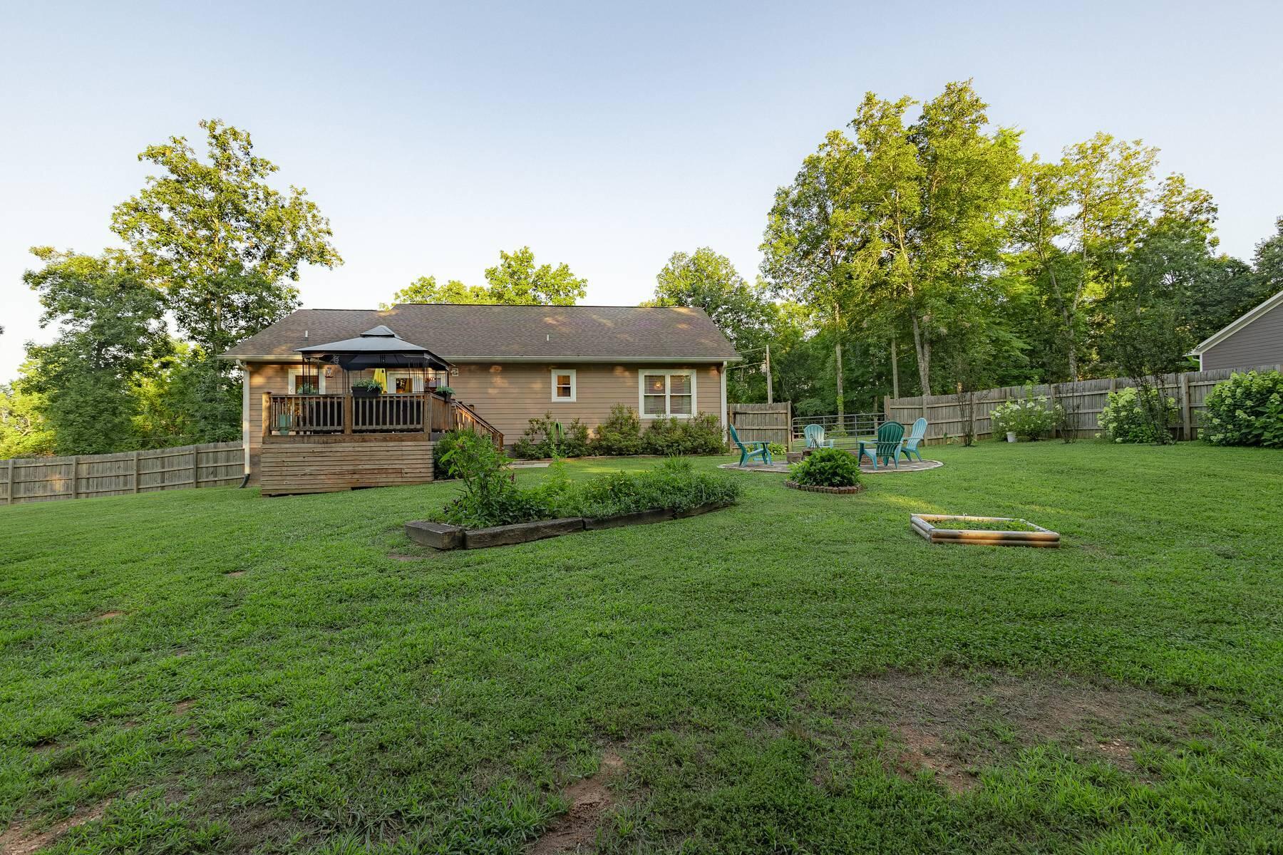 246 Kelly Street Dunlap, TN 37327 - Photo 23 of 23 34