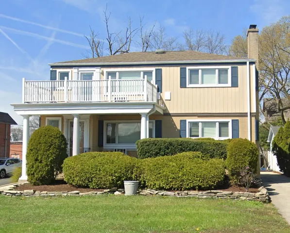 $819,000 | 4386 Woodland Avenue, Western Springs, IL 60558