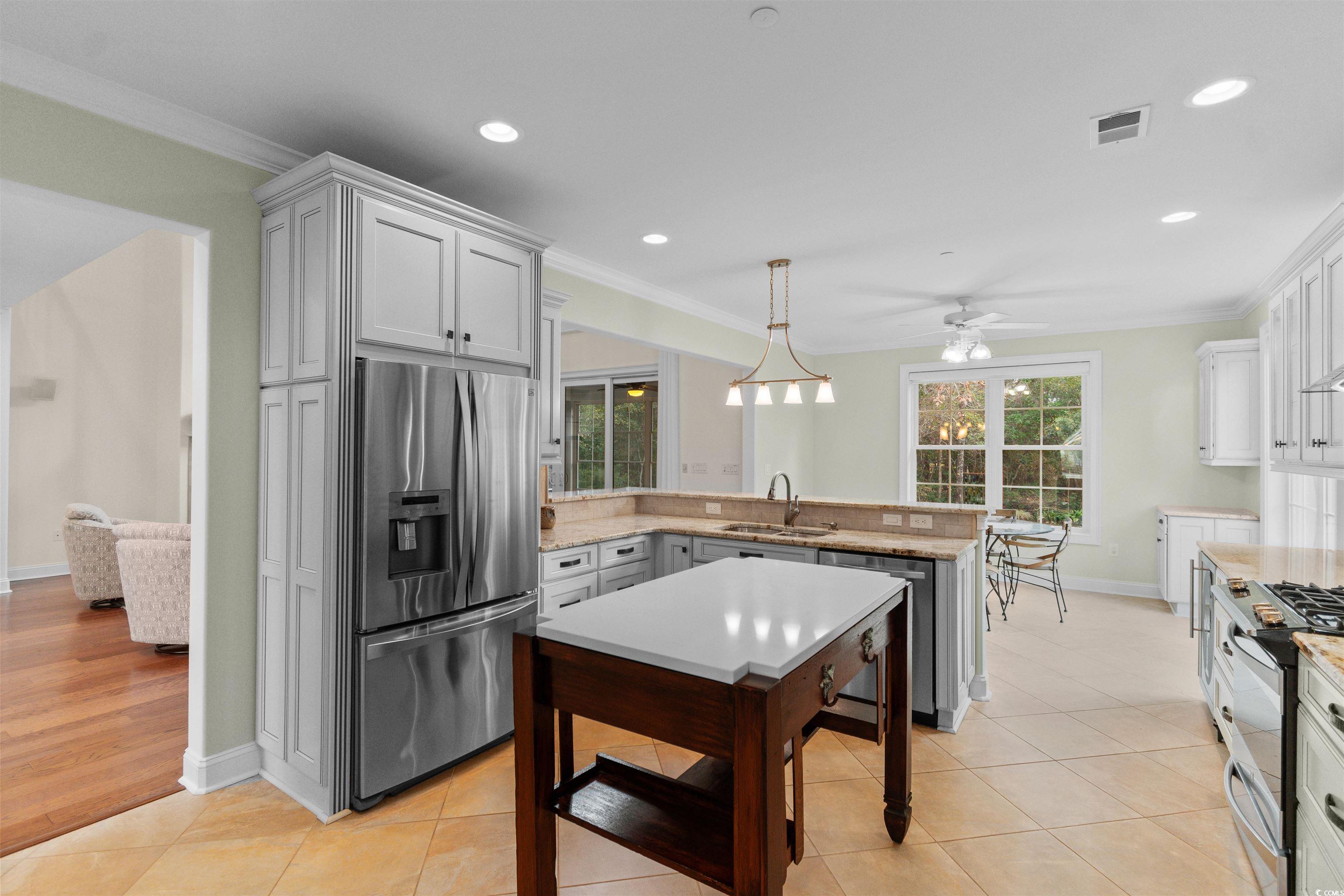 28 Grey Moss Road Murrells Inlet, SC 29576 - Photo 12 of 40