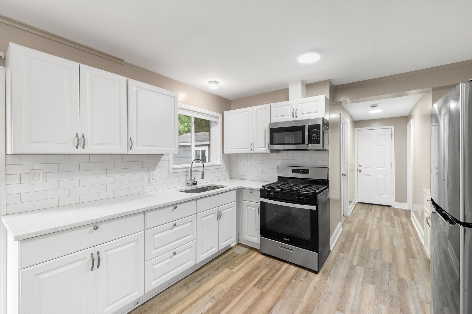 16421 St Louis Avenue Markham, IL 60428 - Photo 6 of 23