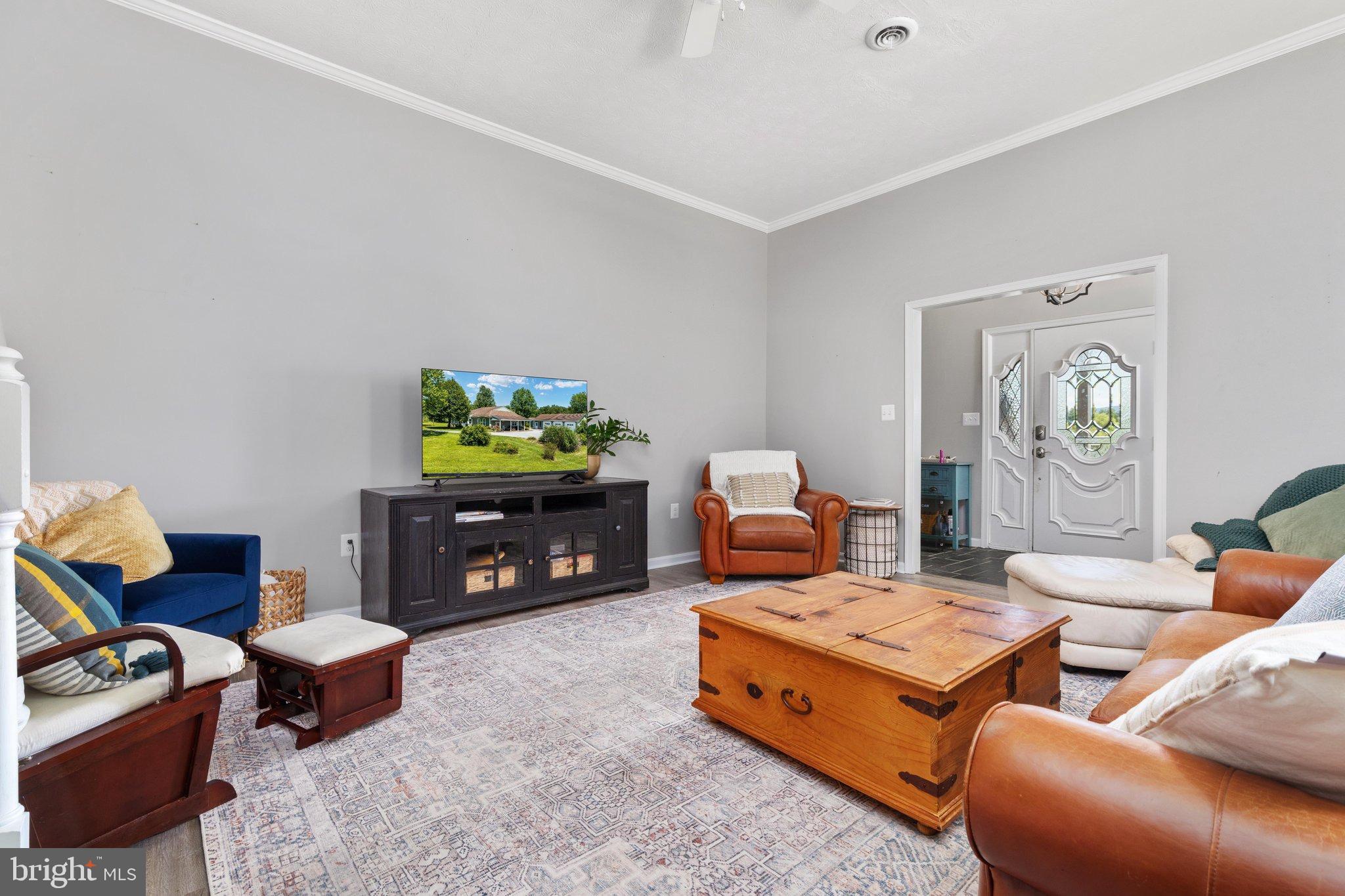 129 Ridgeway Road Front Royal, VA 22630 - Photo 15 of 44 2E6A8239_129 Ridgeway Rd - Absolute Altitude - 8 -