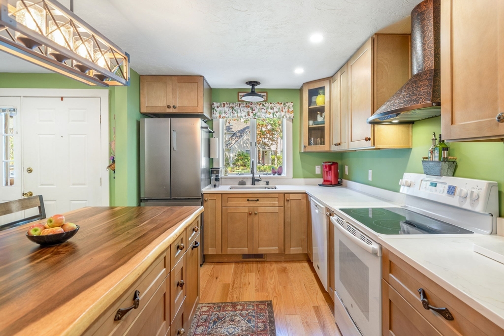 69 Shellback Way, Unit 69 Mashpee, MA 02649 - Photo 11 of 38 Gallery Image 11