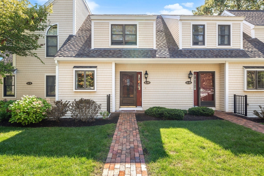 69 Shellback Way, Unit 69 Mashpee, MA 02649 - Photo 2 of 38 Gallery Image 2