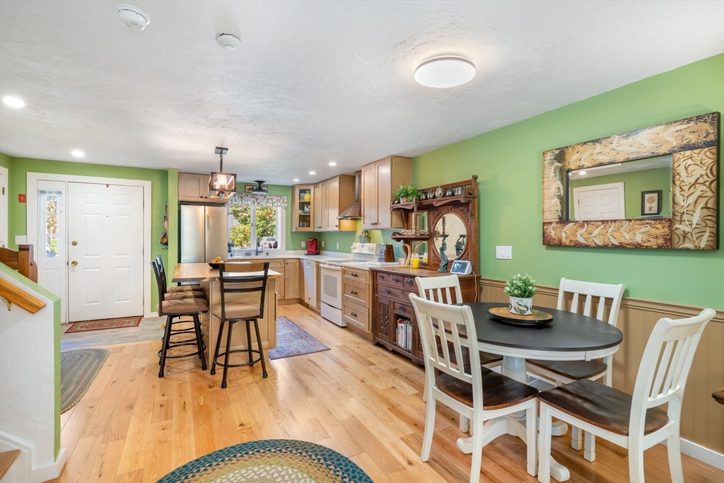 69 Shellback Way, Unit 69 Mashpee, MA 02649 - Photo 10 of 38 Gallery Image 10