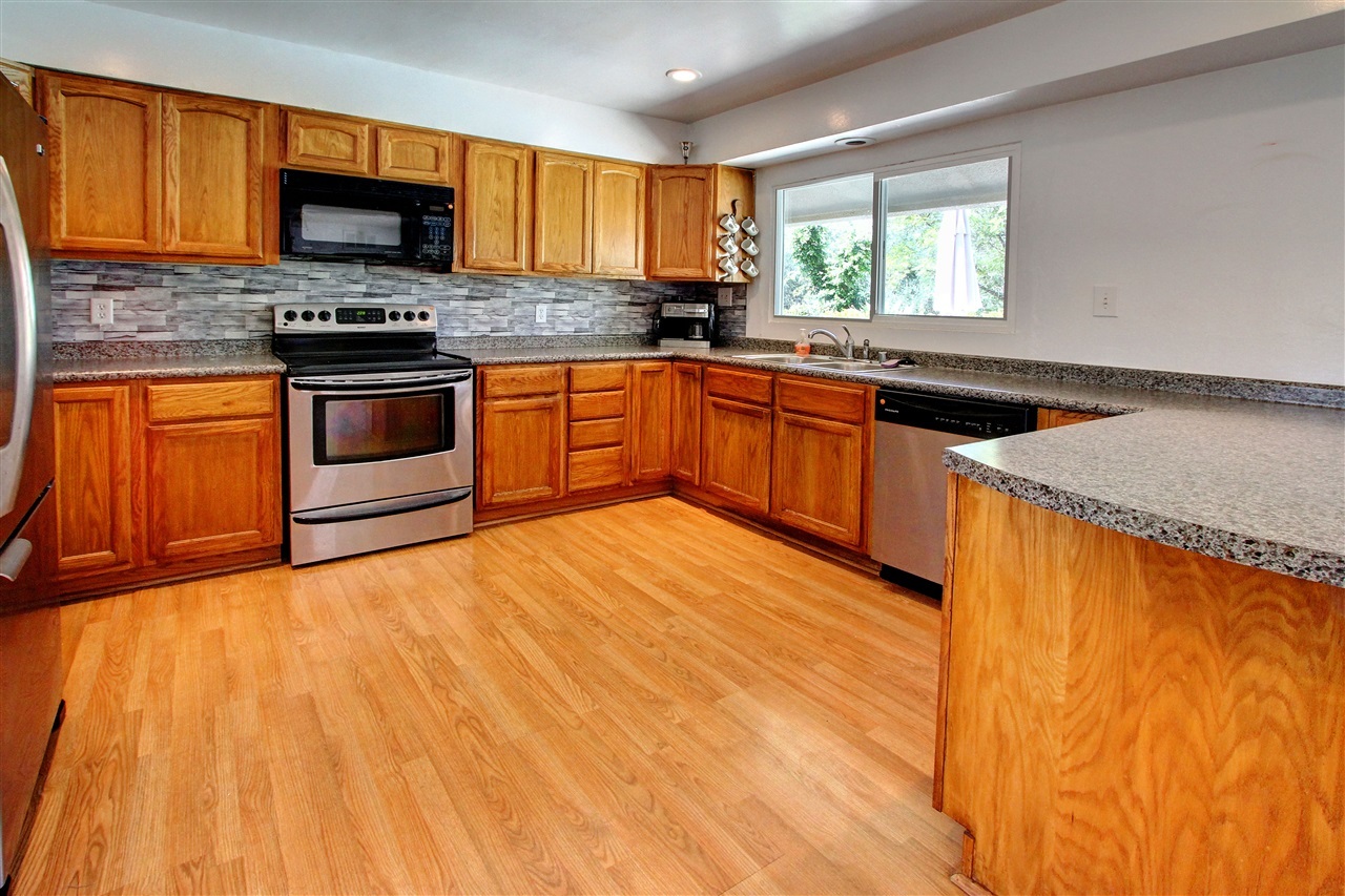 13654 Proctor Valley Road Jamul, CA 91935 - Photo 4 of 21