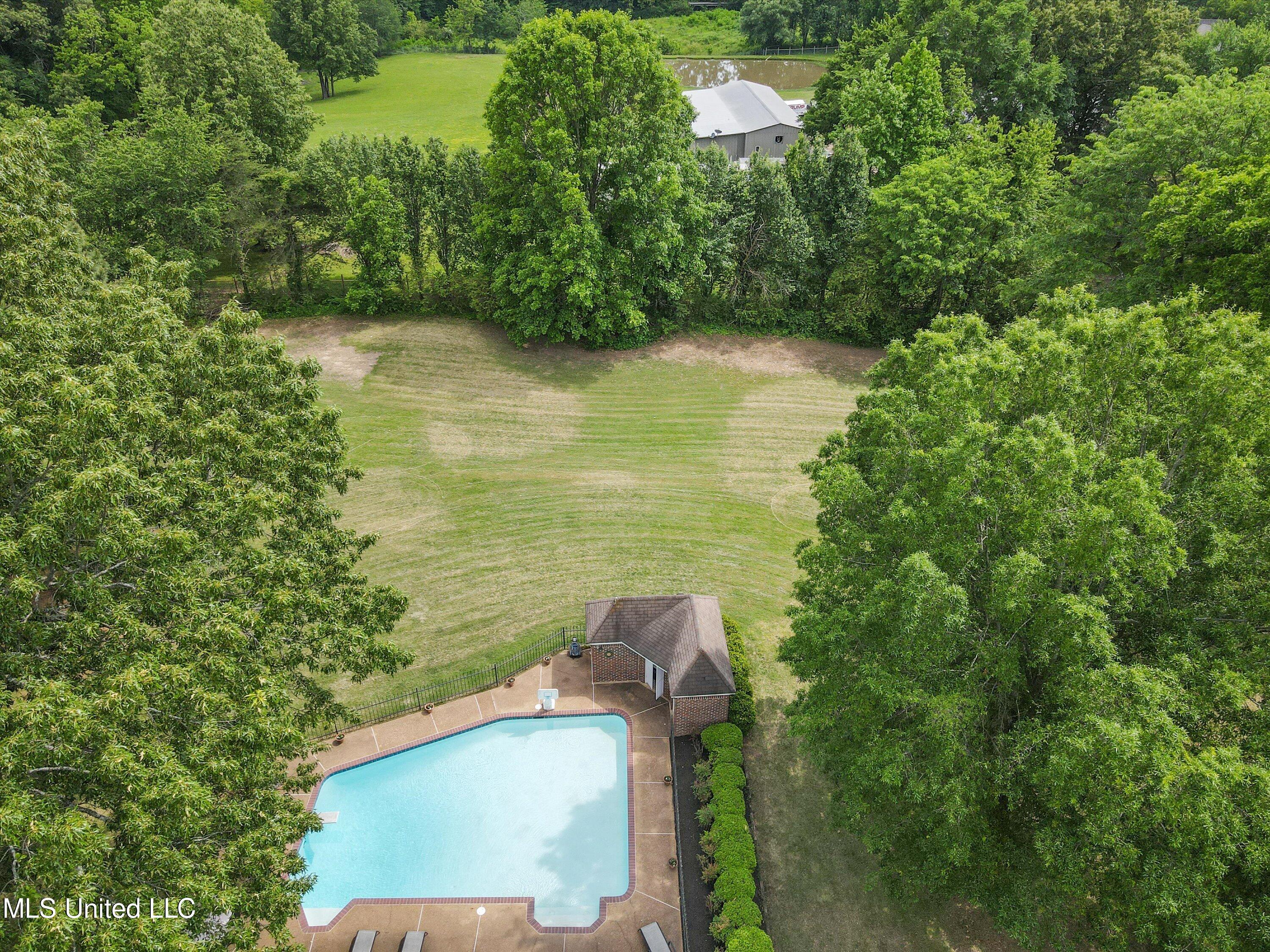 8101 State Line Road Olive Branch, MS 38654 - Photo 41 of 47 40-DJI_0435