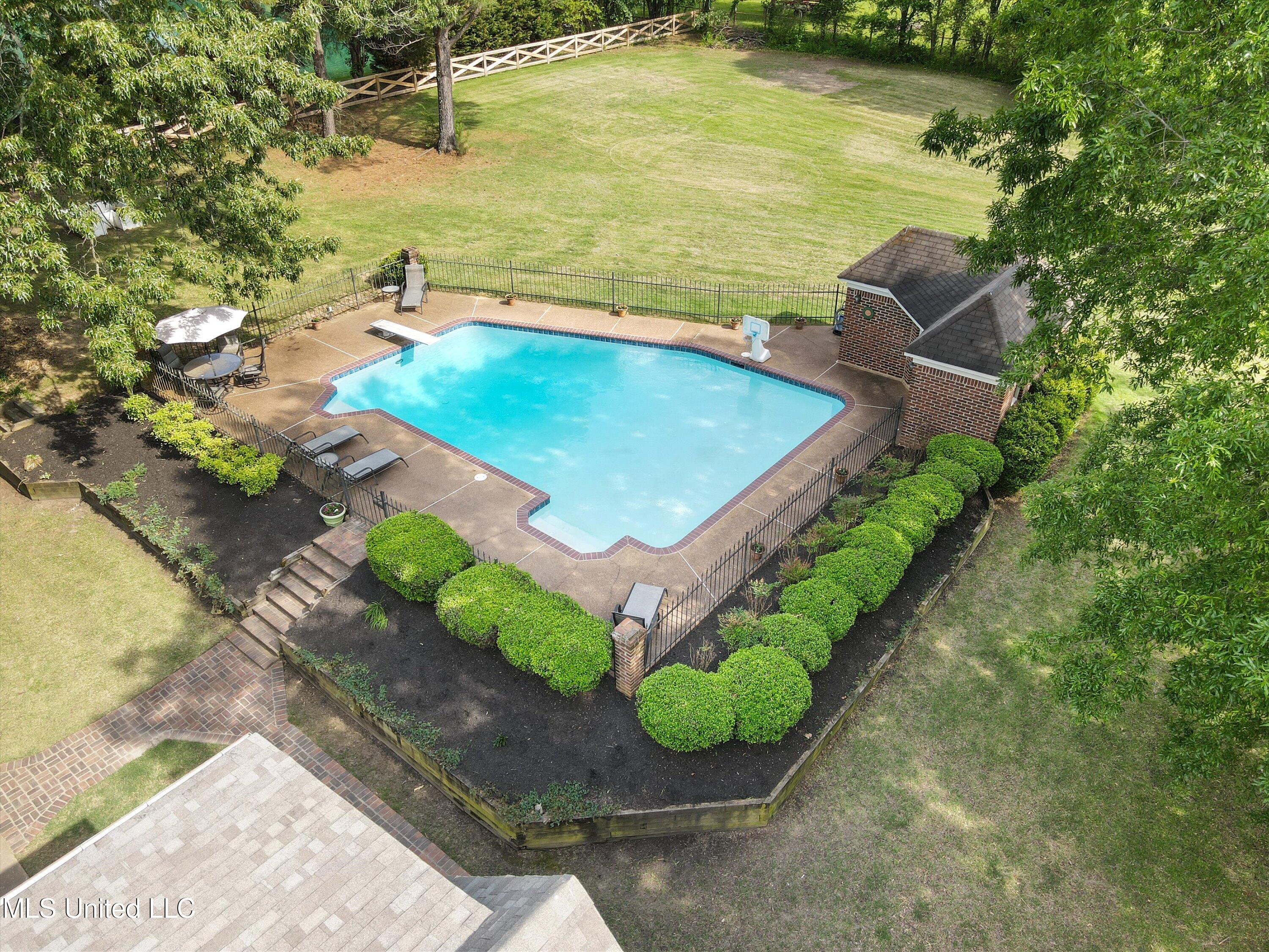 8101 State Line Road Olive Branch, MS 38654 - Photo 44 of 47 43-DJI_0478