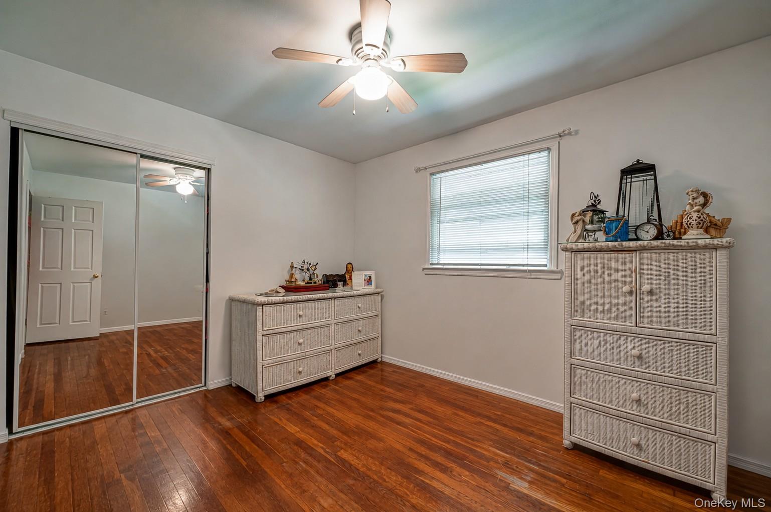 6 45th Street Islip, NY 11751 - Photo 11 of 22