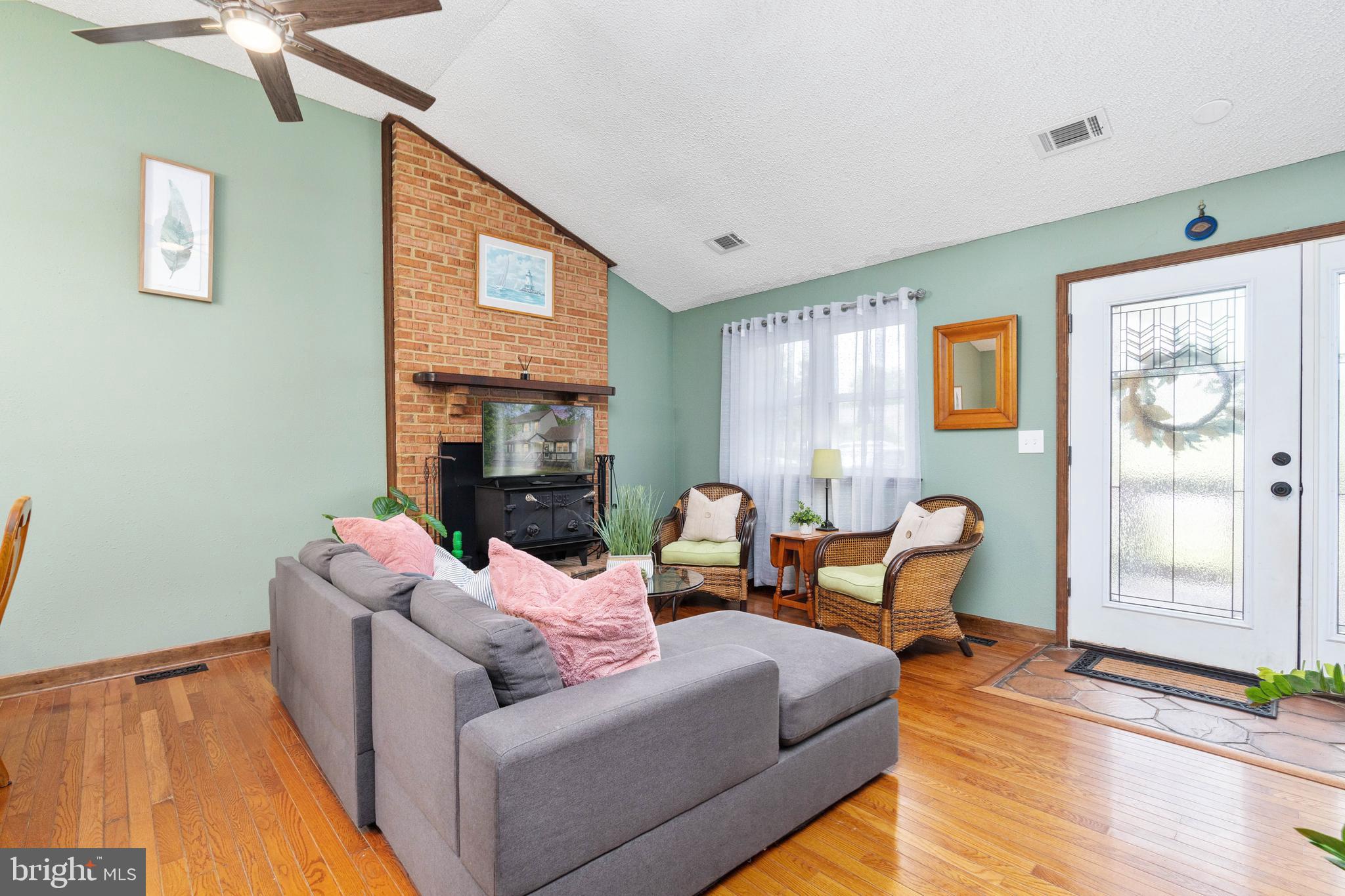 160 Choptank Road Stafford, VA 22556 - Photo 8 of 46 Gallery Image 8