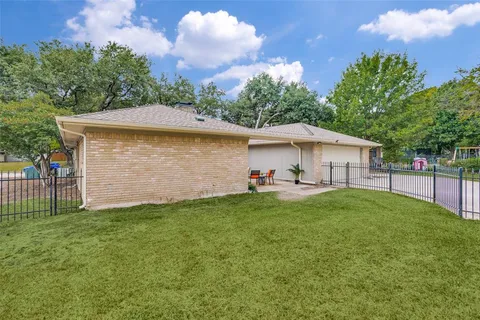 $664,000 | 2104 Willowbrook Way, Plano, TX 75075