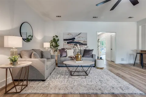 $664,000 | 2104 Willowbrook Way, Plano, TX 75075