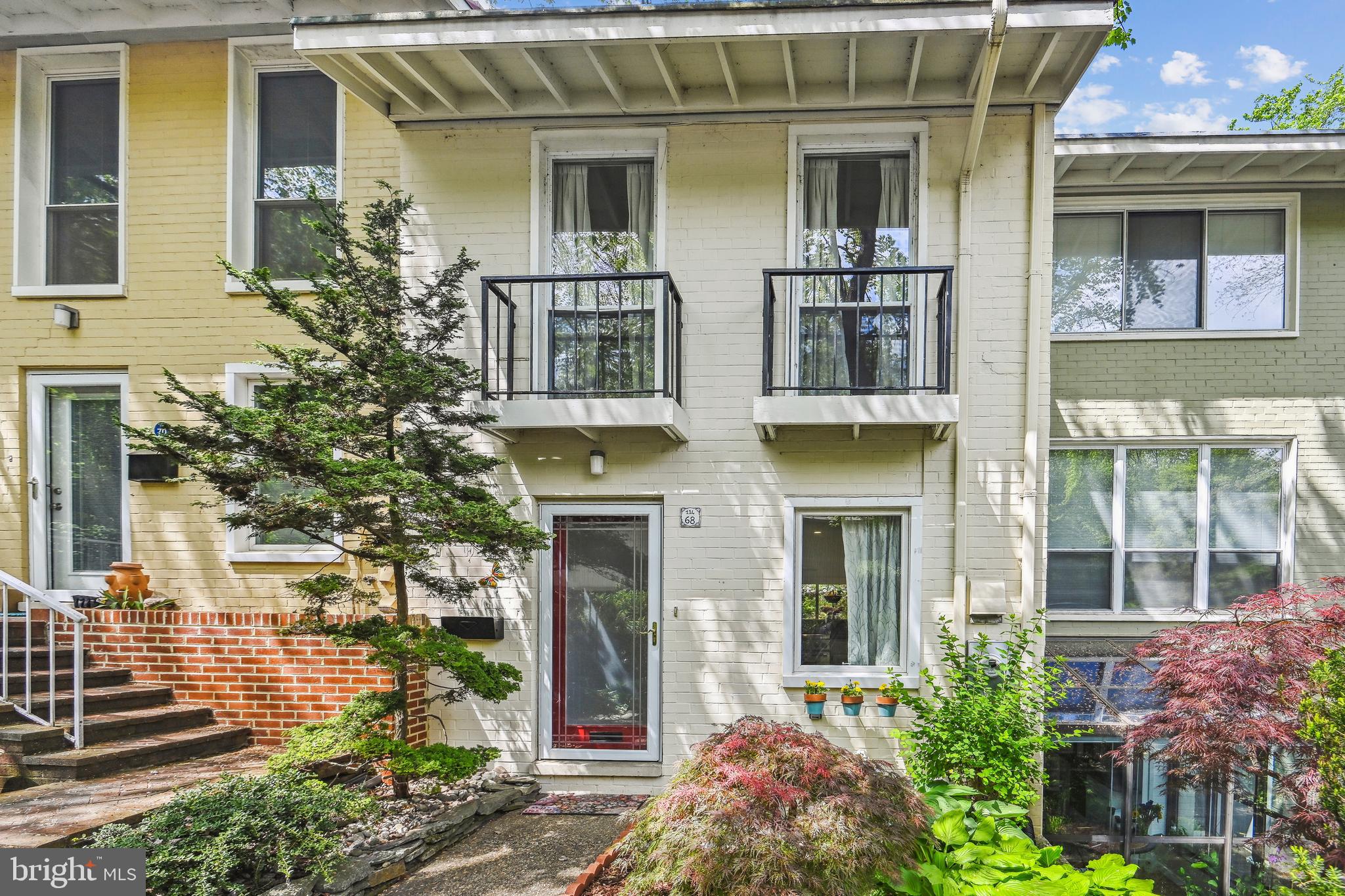 11468 Orchard Lane Reston, VA 20190 - Photo 1 of 74 "Sherbert Colored" Townhome